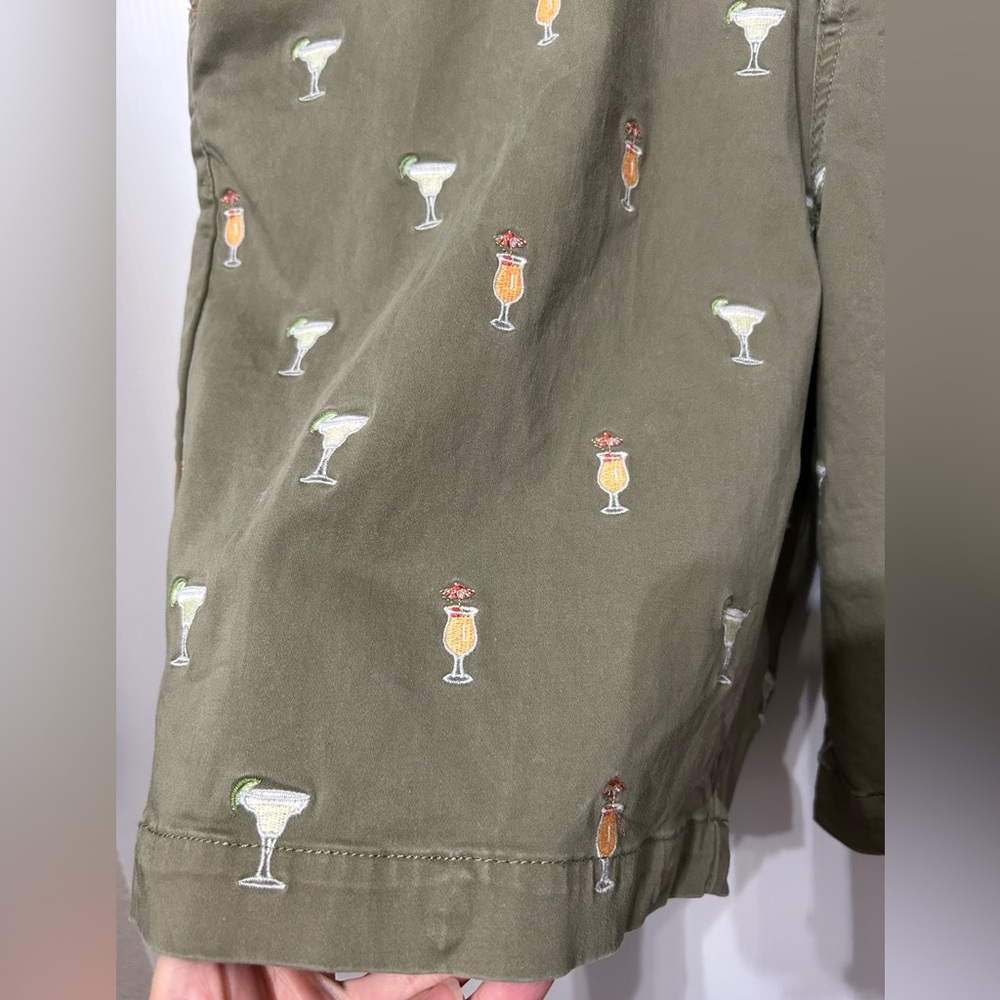 Tommy Bahama Olive Green Shorts Size 38 - Picture 5 of 14